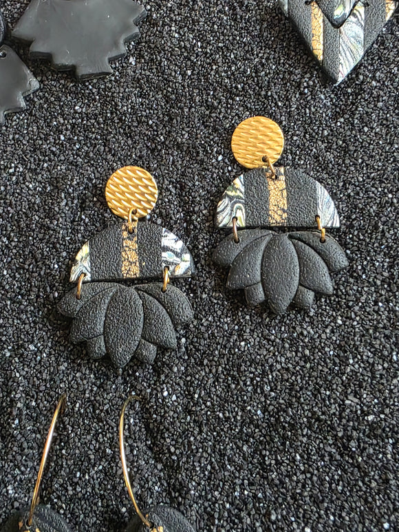 Aztec lotus rounds