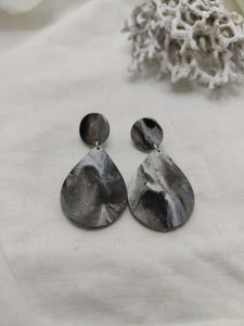 Neutral Teardrop Dangles