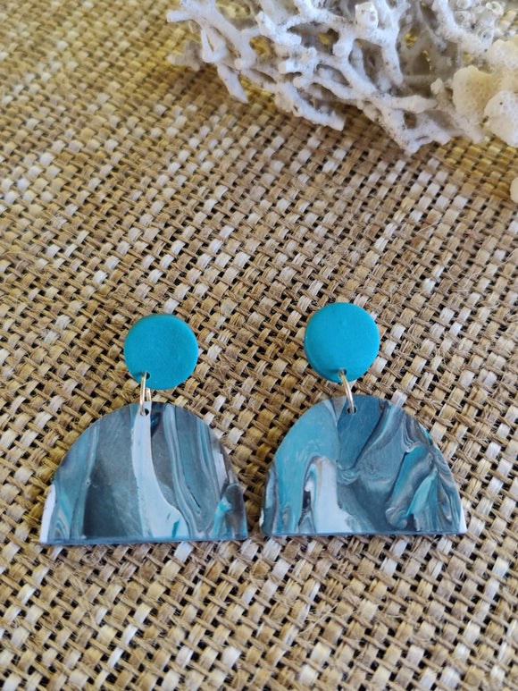 Coastline Half-circle dangles
